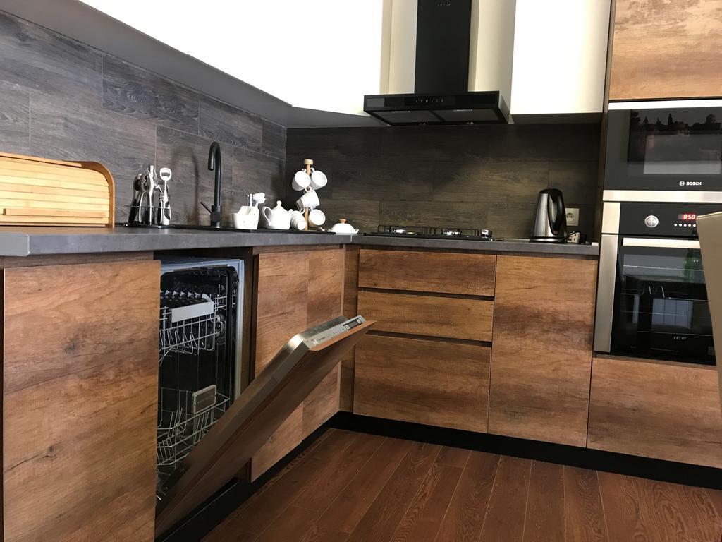 Freedom Square Apartment